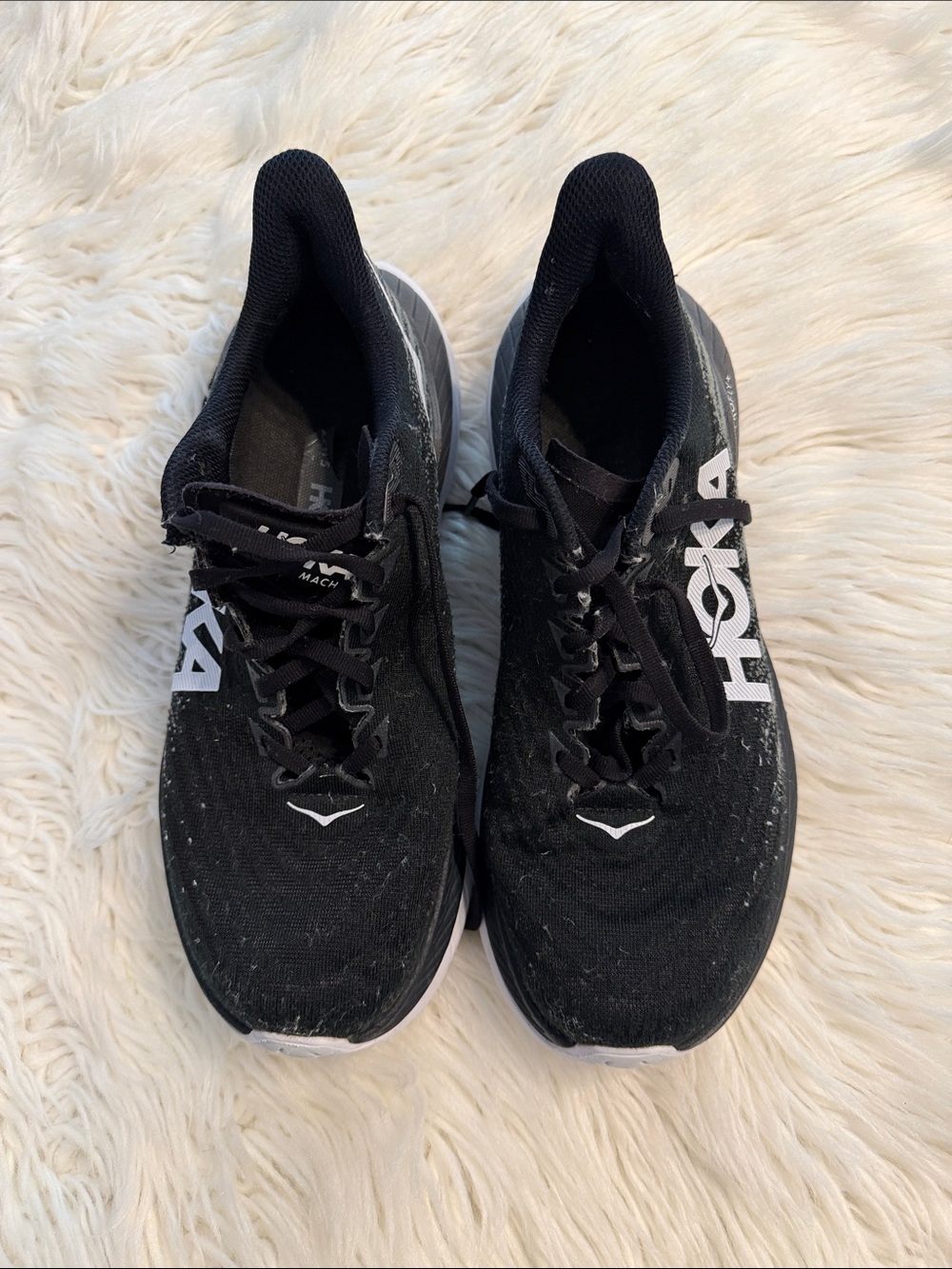 Hoka Black and White Athletic Running Shoes size 8B good condition - Picture 4 of 12